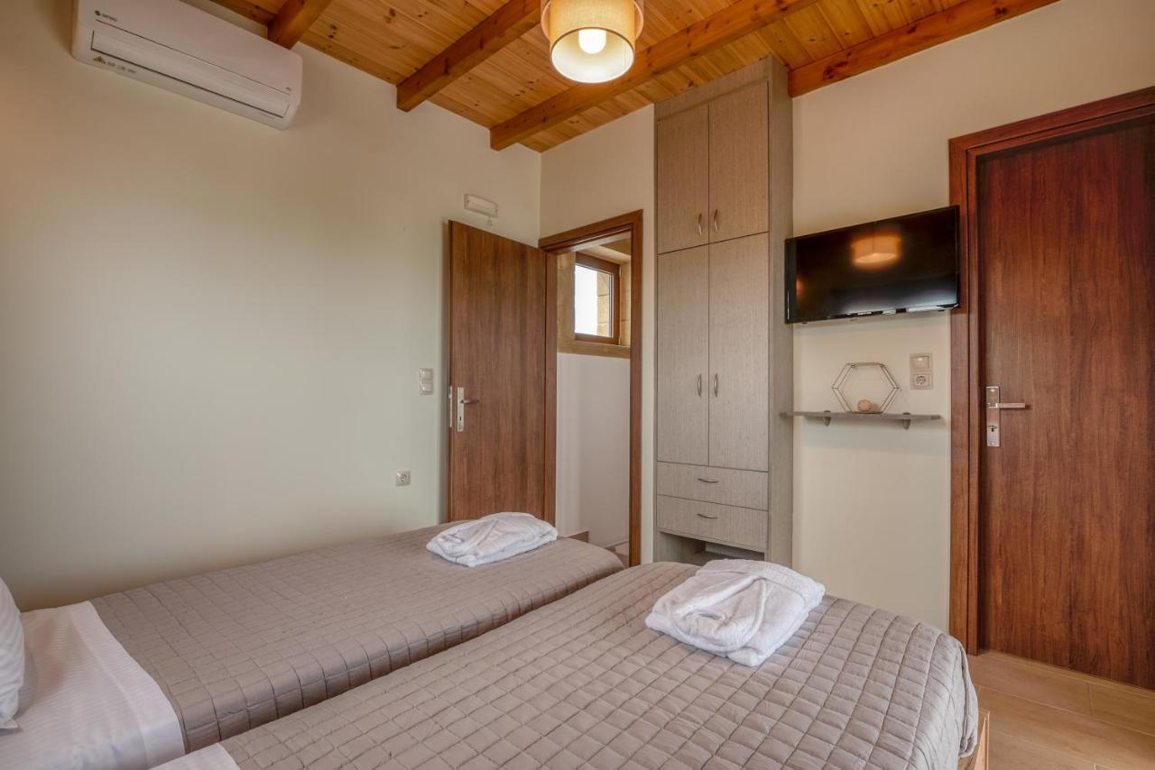 Lithina Charm With Private Pool And Sea View Villa Kamisiana