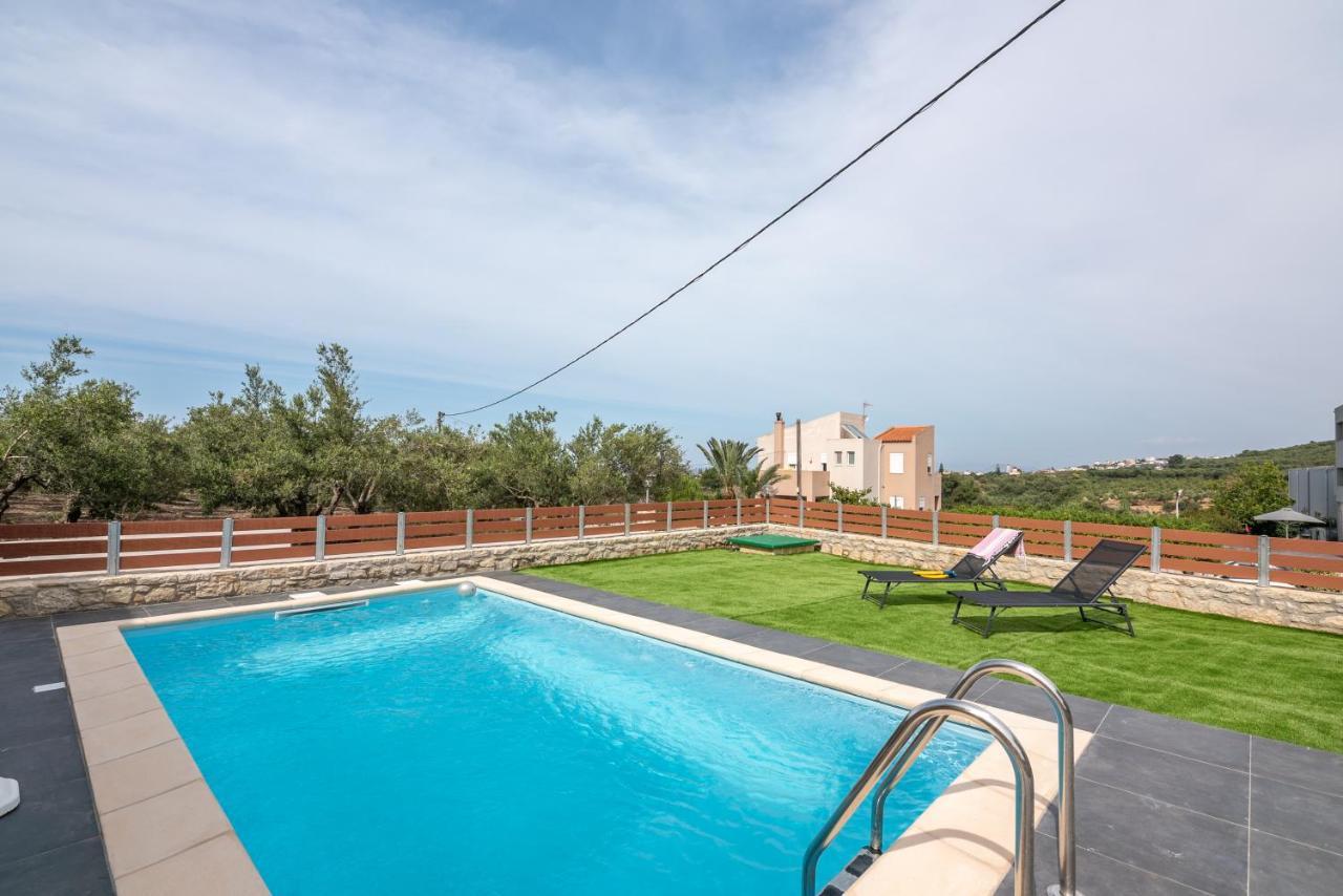 Lithina Charm With Private Pool And Sea View Villa