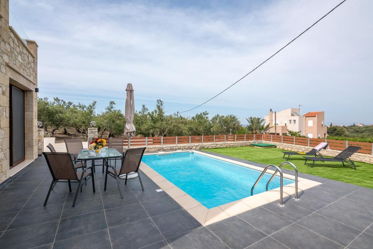 Lithina Charm With Private Pool And Sea View * Kamisiana