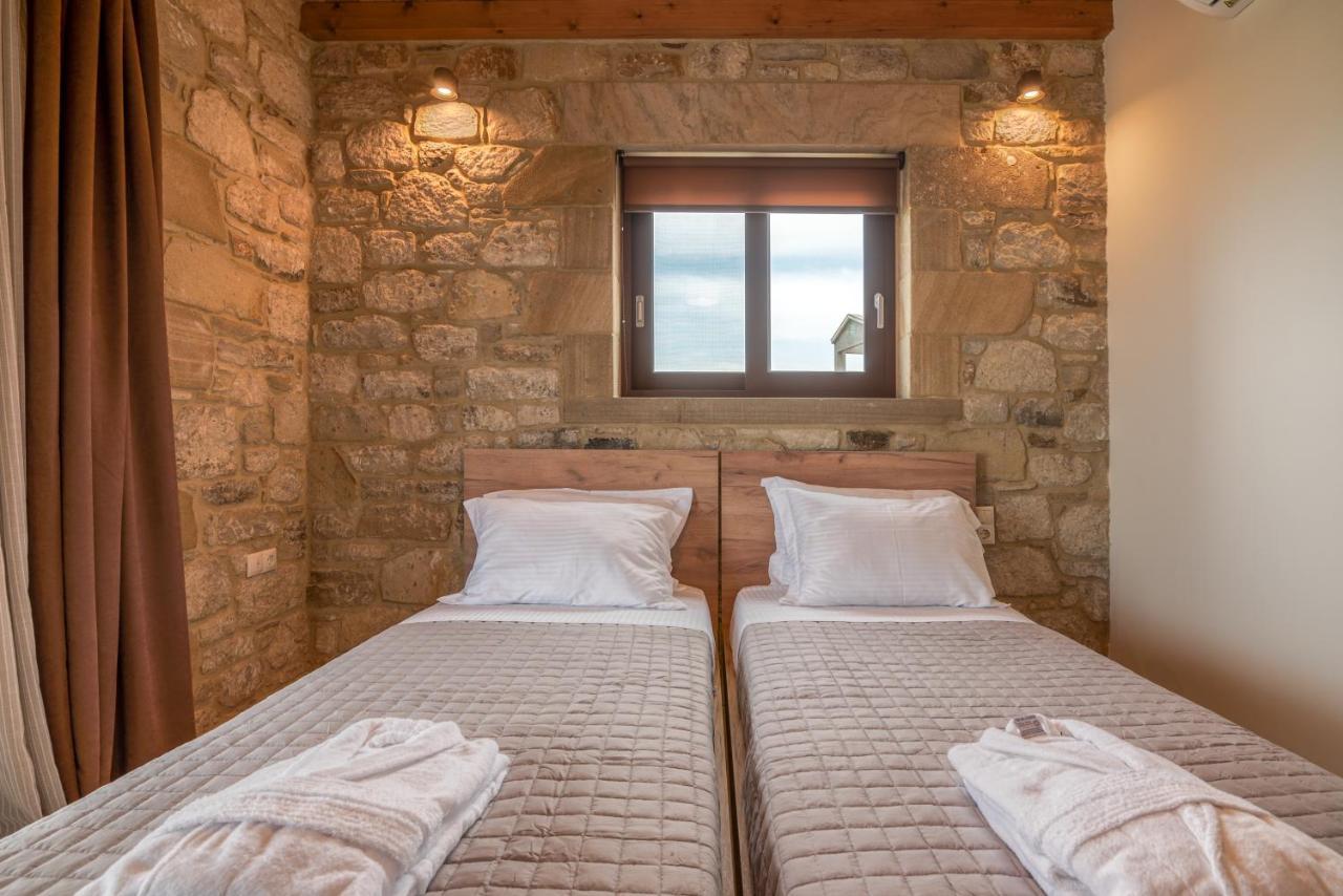 Lithina Charm With Private Pool And Sea View Villa Kamisiana