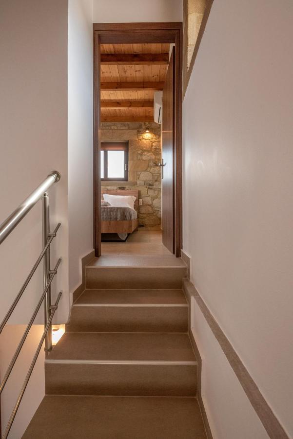 Villa Lithina Charm With Private Pool And Sea View Kamisiana